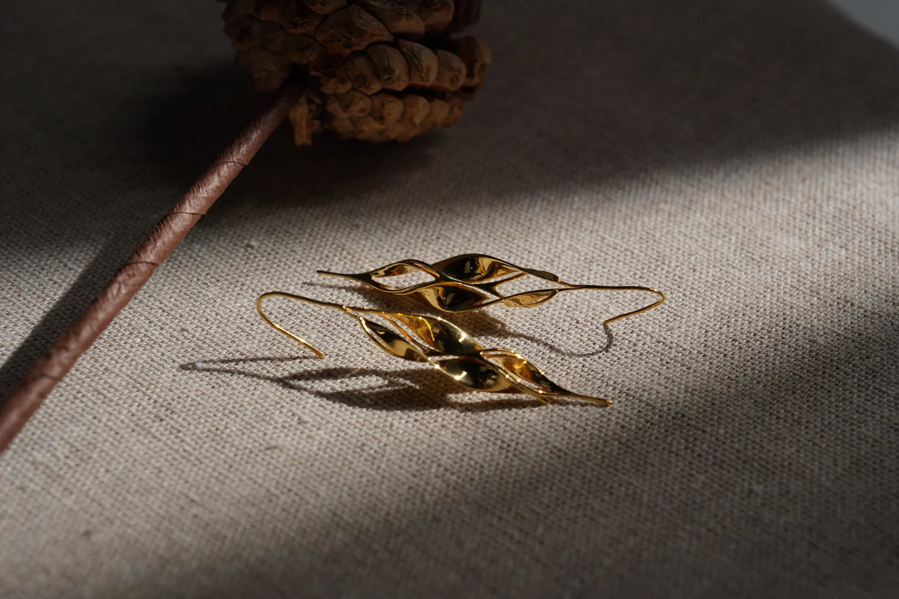 Gold jewelry and shadow study